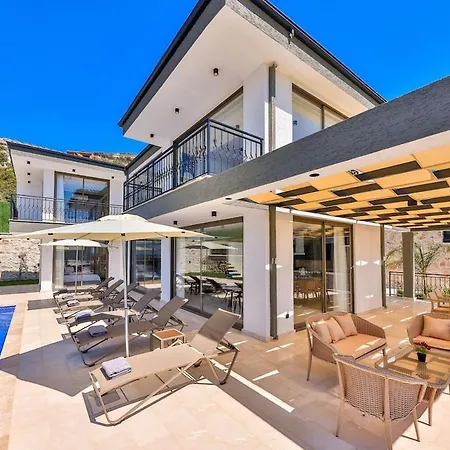 3 Bedroom Luxury Villa, Private Pool, Near Kalkan