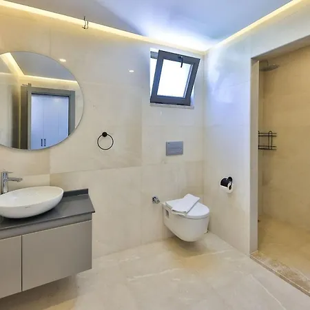 3 Bedroom Luxury Villa, Private Pool, Near Kalkan *