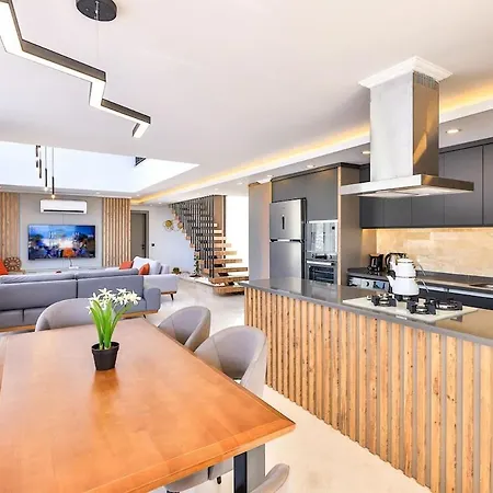 3 Bedroom Luxury Villa, Private Pool, Near Kalkan