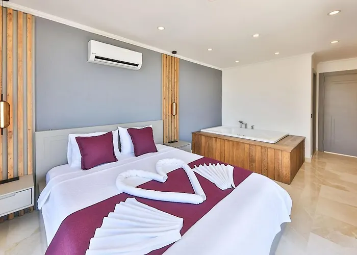 3 Bedroom Luxury Villa, Private Pool, Near Kalkan Villa Kaş