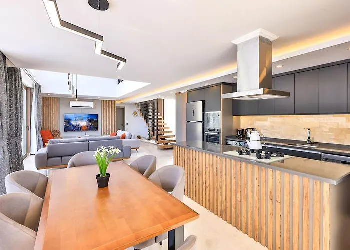 3 Bedroom Luxury Villa, Private Pool, Near Kalkan