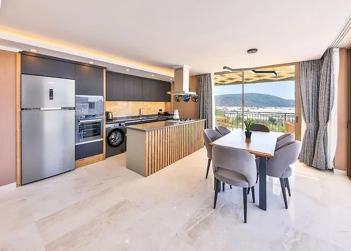 3 Bedroom Luxury Villa, Private Pool, Near Kalkan Villa