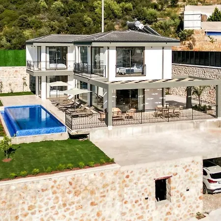 3 Bedroom Luxury Villa, Private Pool, Near Kalkan *