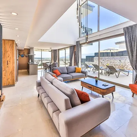 Вілла 3 Bedroom Luxury Villa, Private Pool, Near Kalkan *