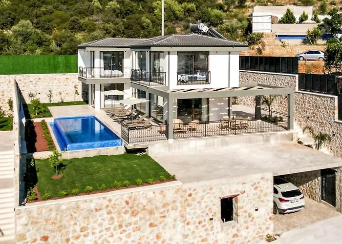 3 Bedroom Luxury Villa, Private Pool, Near Kalkan *