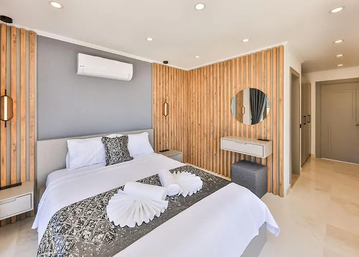 Villa 3 Bedroom Luxury Villa, Private Pool, Near Kalkan